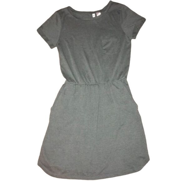 Divided dress size xs fits up to medium with 3 pockets - Picture 1 of 4